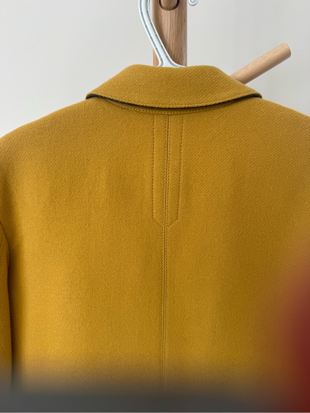 Burberry Women Mustard Wool Blend Single-Breasted Coat - Picture 6 of 6